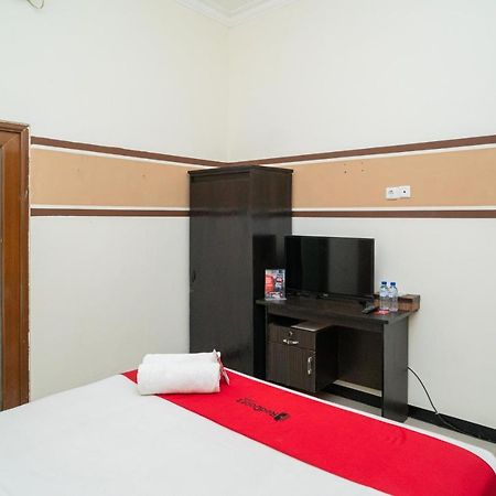 Reddoorz Syariah Near Marvel City Mall 2 Surabaya Eksteriør billede