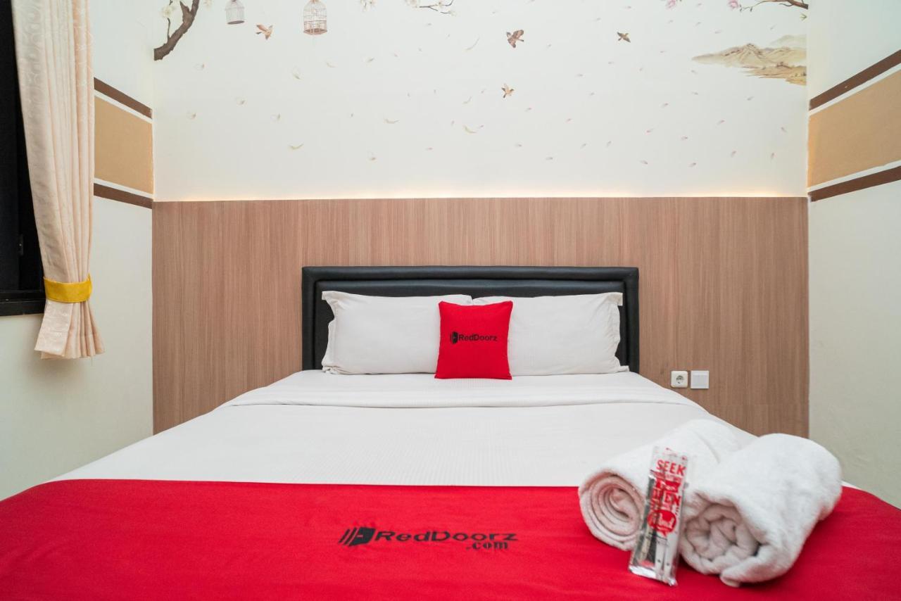 Reddoorz Syariah Near Marvel City Mall 2 Surabaya Eksteriør billede
