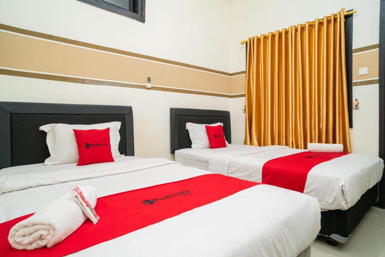 Reddoorz Syariah Near Marvel City Mall 2 Surabaya Eksteriør billede