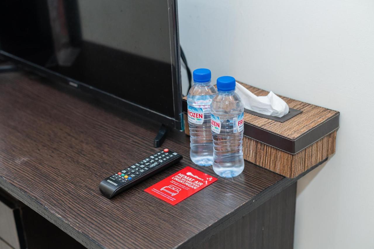 Reddoorz Syariah Near Marvel City Mall 2 Surabaya Eksteriør billede