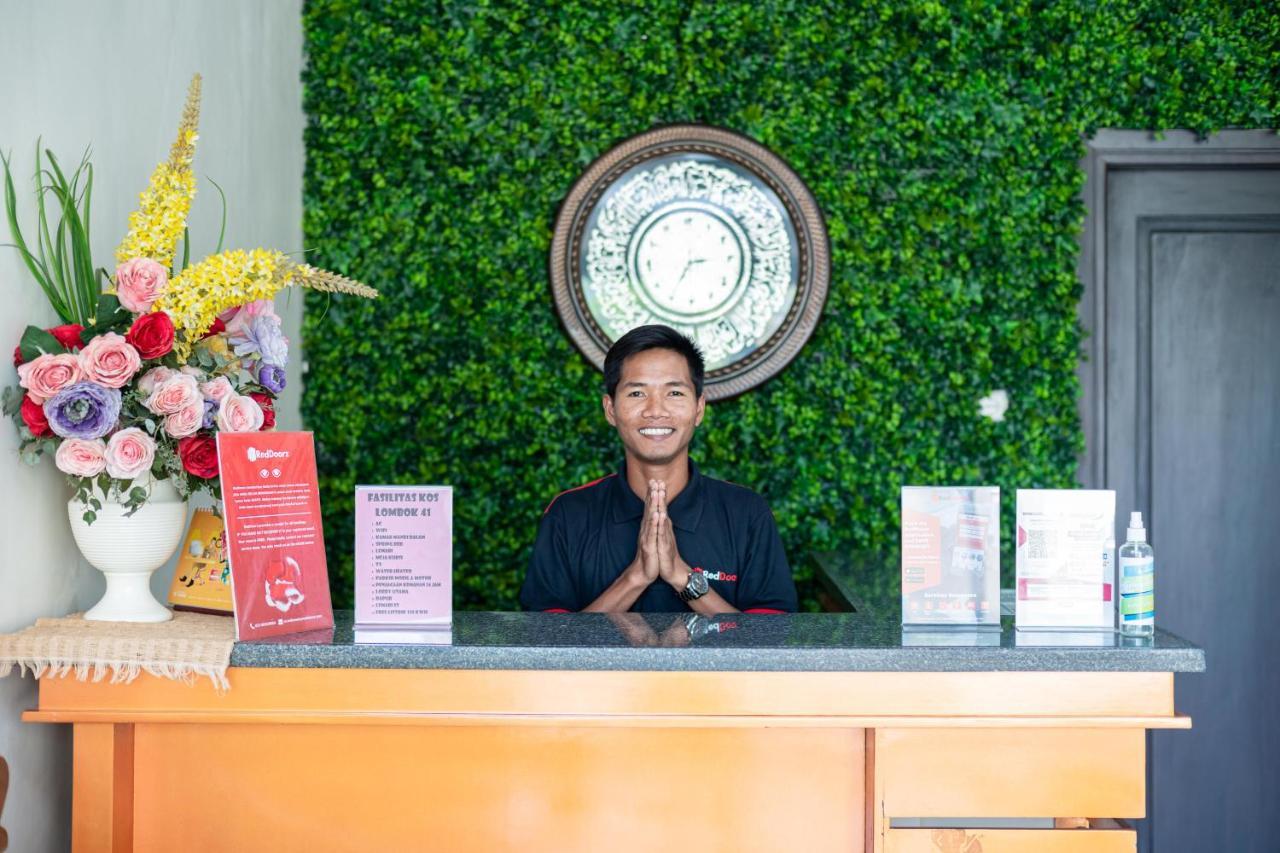 Reddoorz Syariah Near Marvel City Mall 2 Surabaya Eksteriør billede
