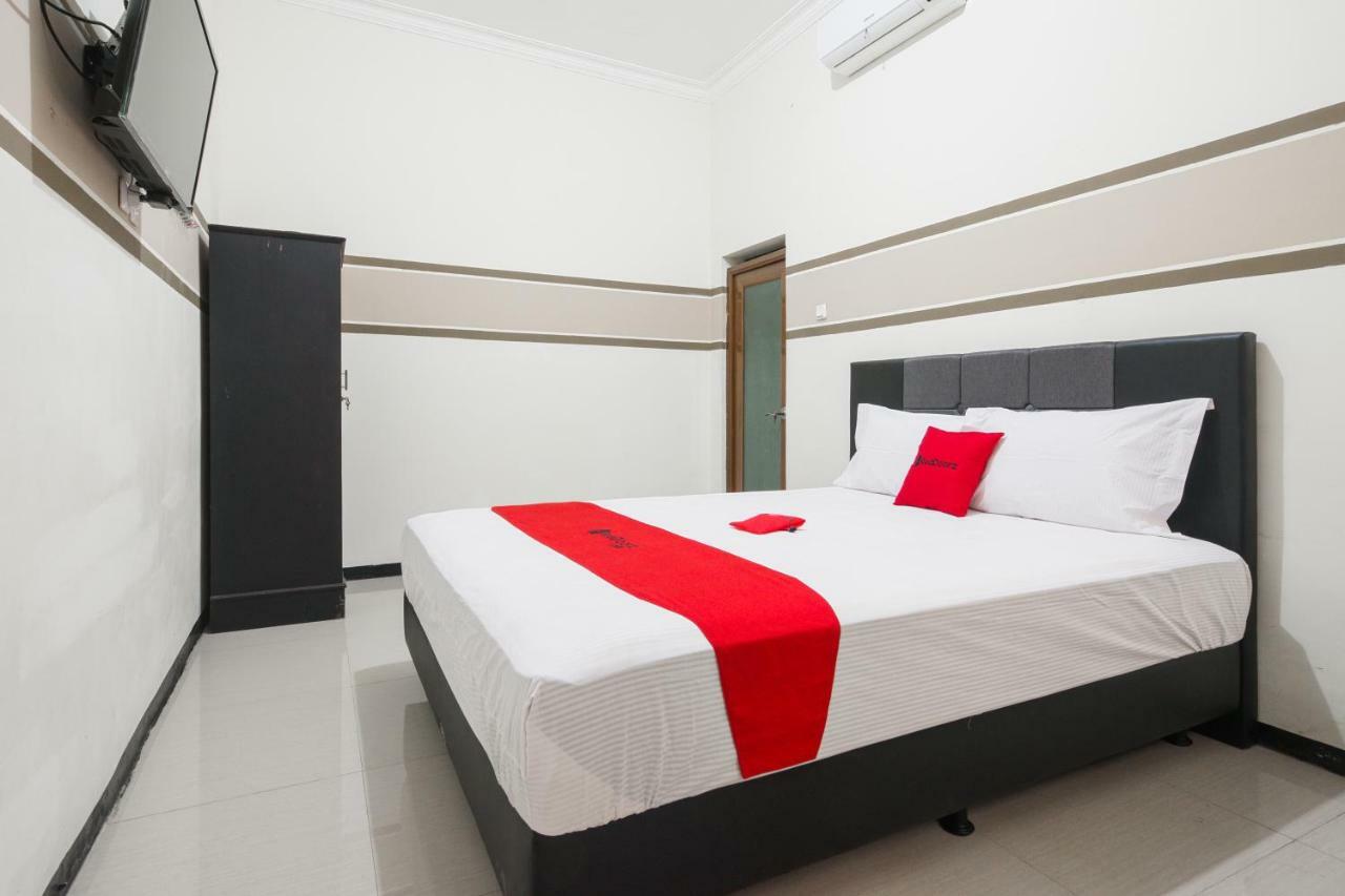 Reddoorz Syariah Near Marvel City Mall 2 Surabaya Eksteriør billede